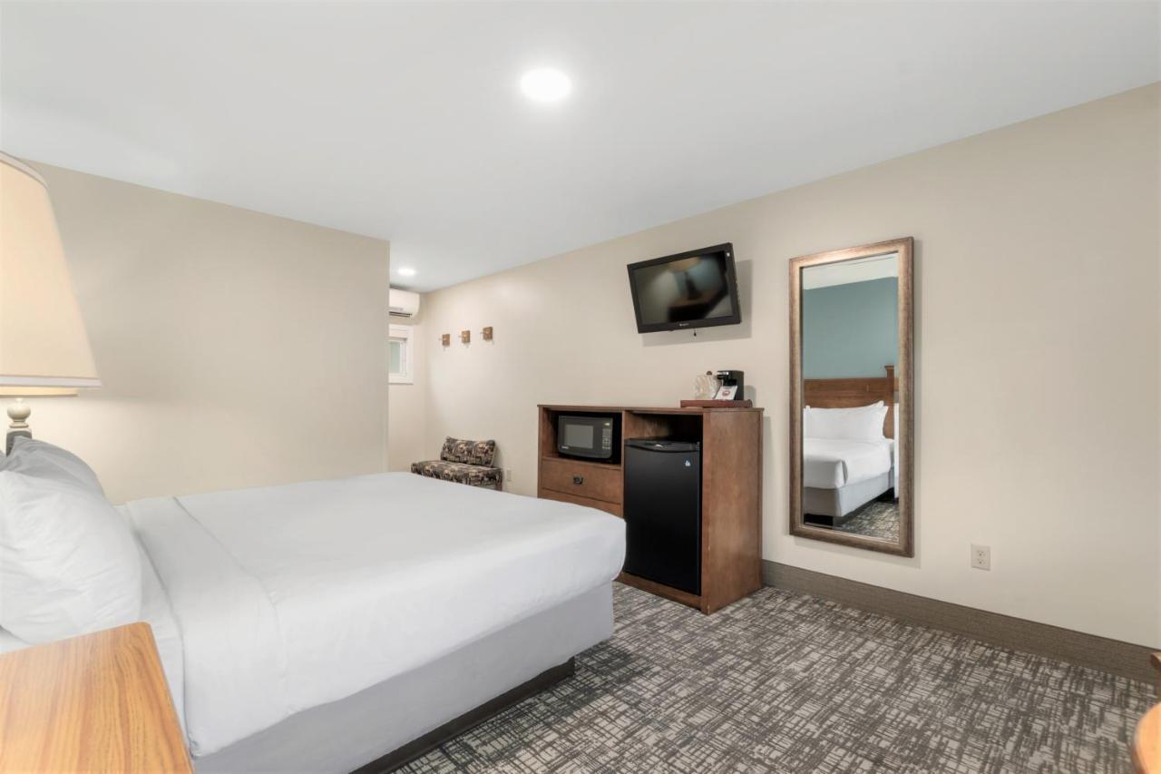 Top Notch Inn Gorham Exterior photo